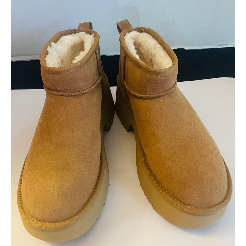 UGG CLASSIC ULTRA MINI NEW HEIGHTS 3" PLATFORM BOOTS, WOMEN US 8 NWT
